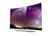 LG bietet erste 4K Smart TV mit geschwungenem Bildschirm an