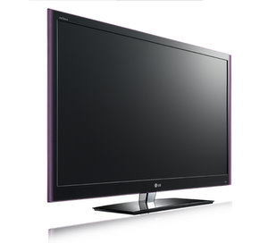 Günstigere Technik: LG 42LW5500 3D Full HD LCD Fernseher