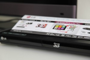 3D-fähig, viele Extras, guter Preis: der LG-Blu-Ray-Player BD670 3D-fähig, viele Extras, guter Preis: der LG-Blu-Ray-Player BD670