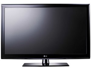 Einsteiger: LG 32 LE4500 Full HD LCD Fernseher